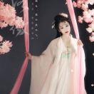 一颦一笑如此勾魂