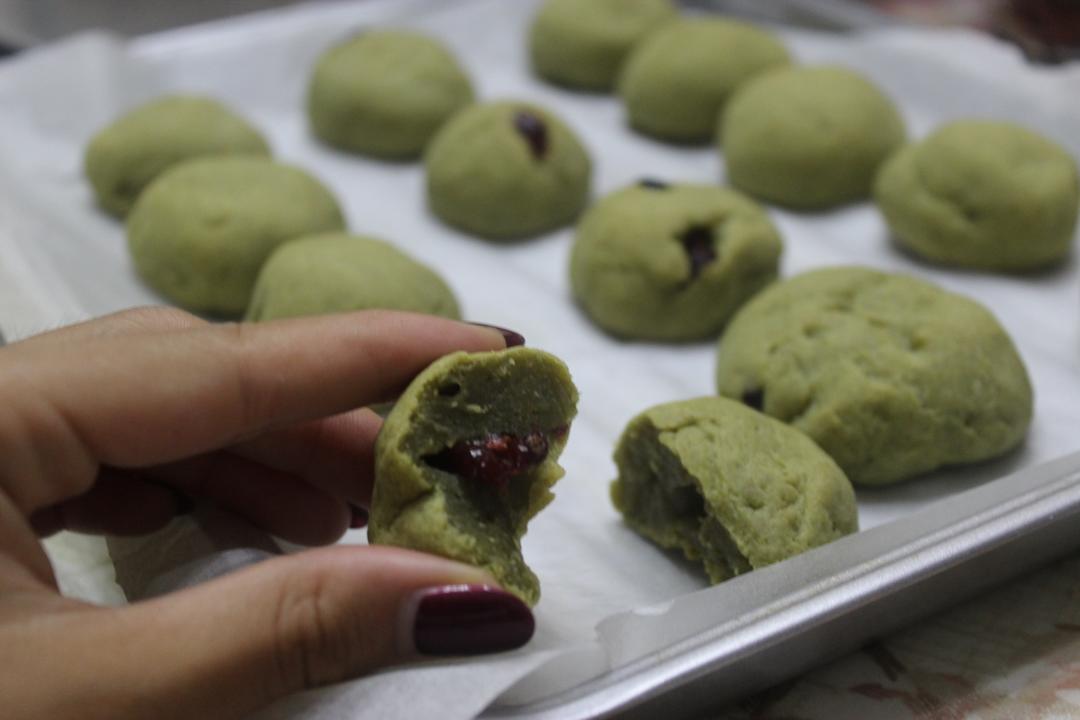 抹茶蔓越莓麻薯包（不回缩）