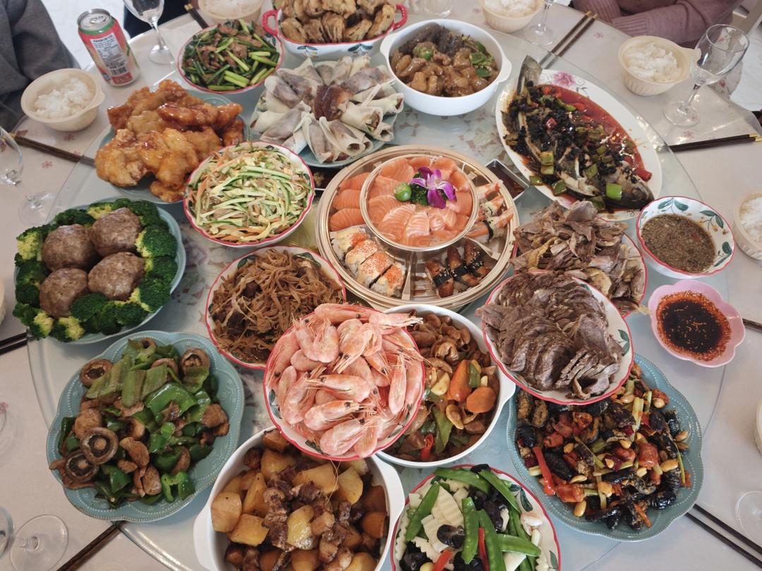 兔子一家的幸福欢宴