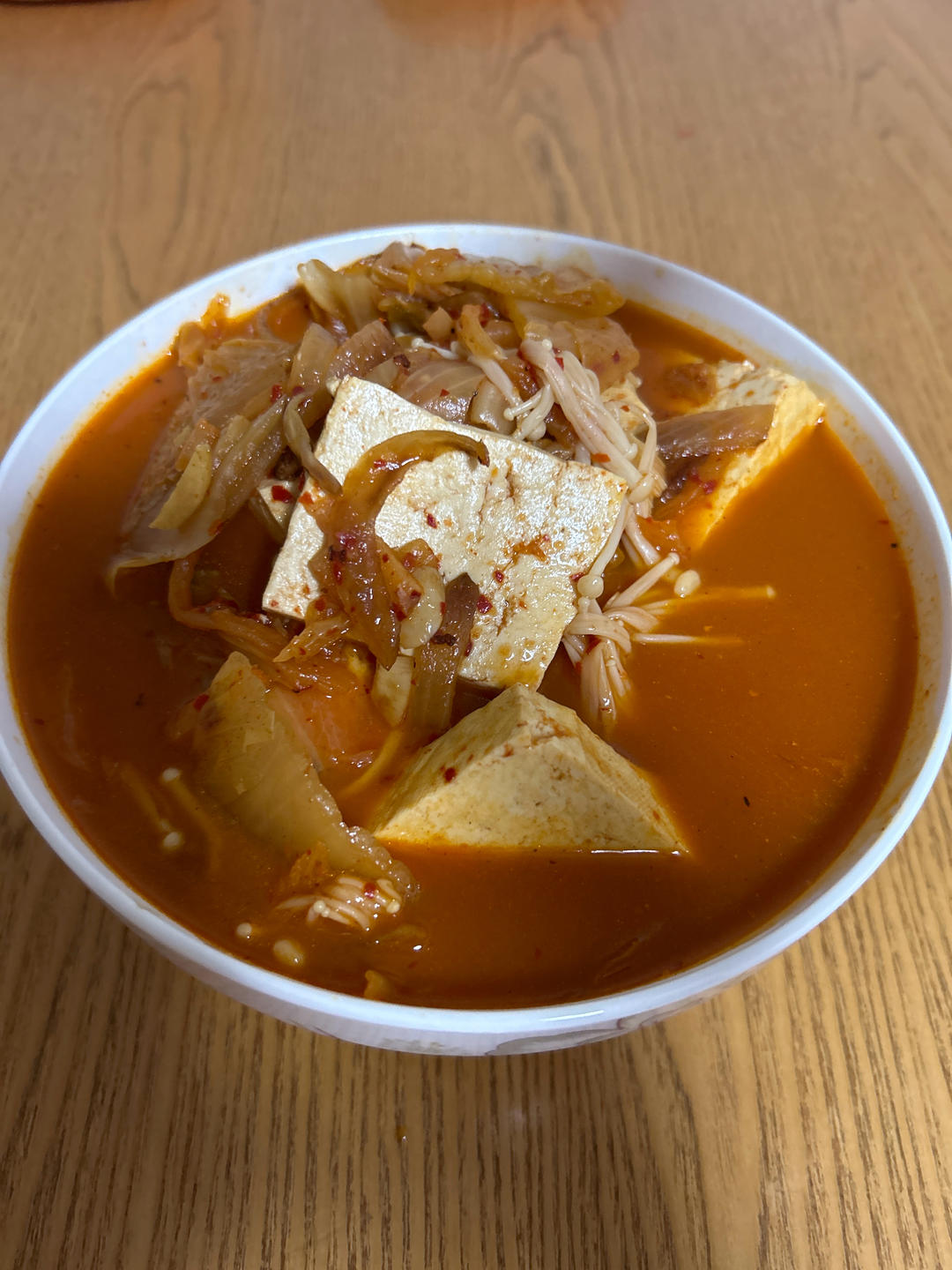 韩式泡菜豆腐锅/辣白菜豆腐汤