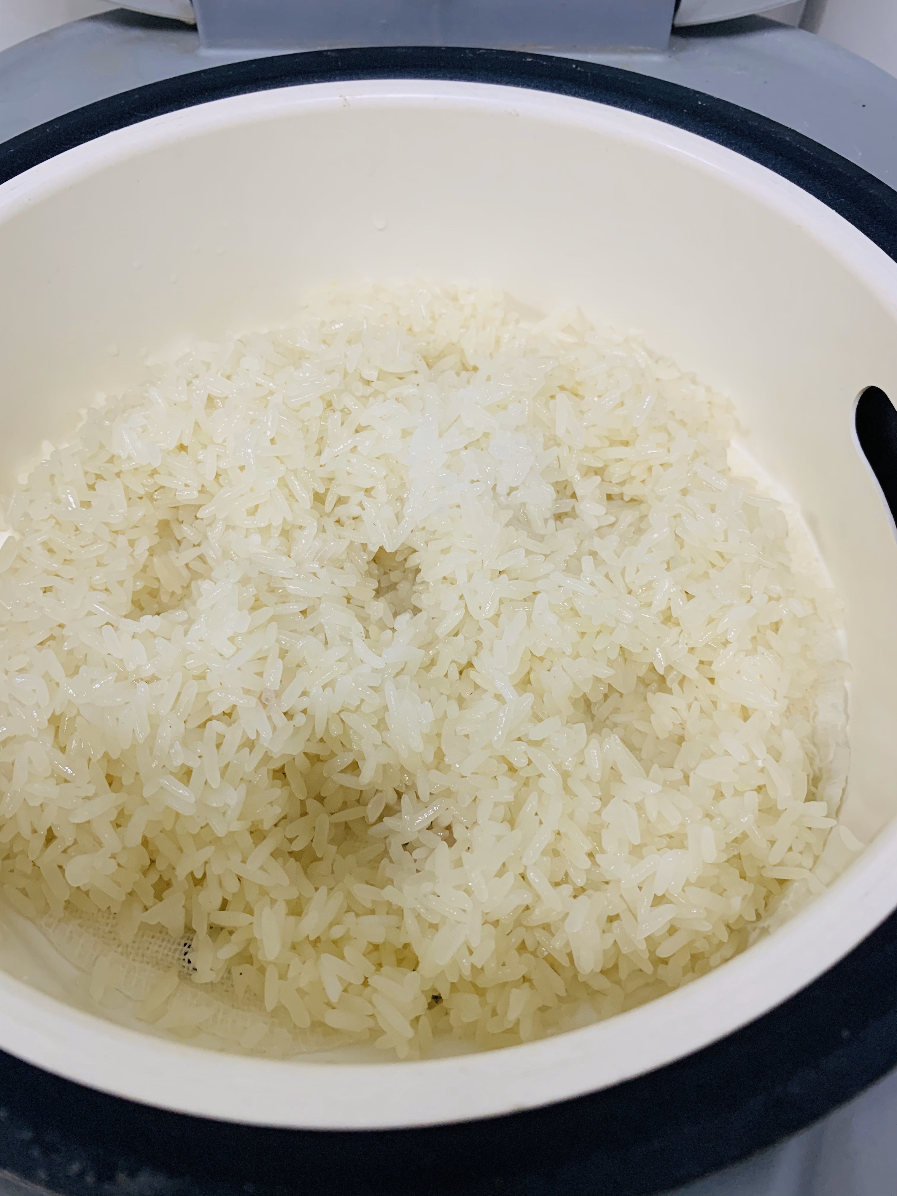 糯米饭（千万别用电饭锅煮，这样做又香又糯）的做法 步骤4