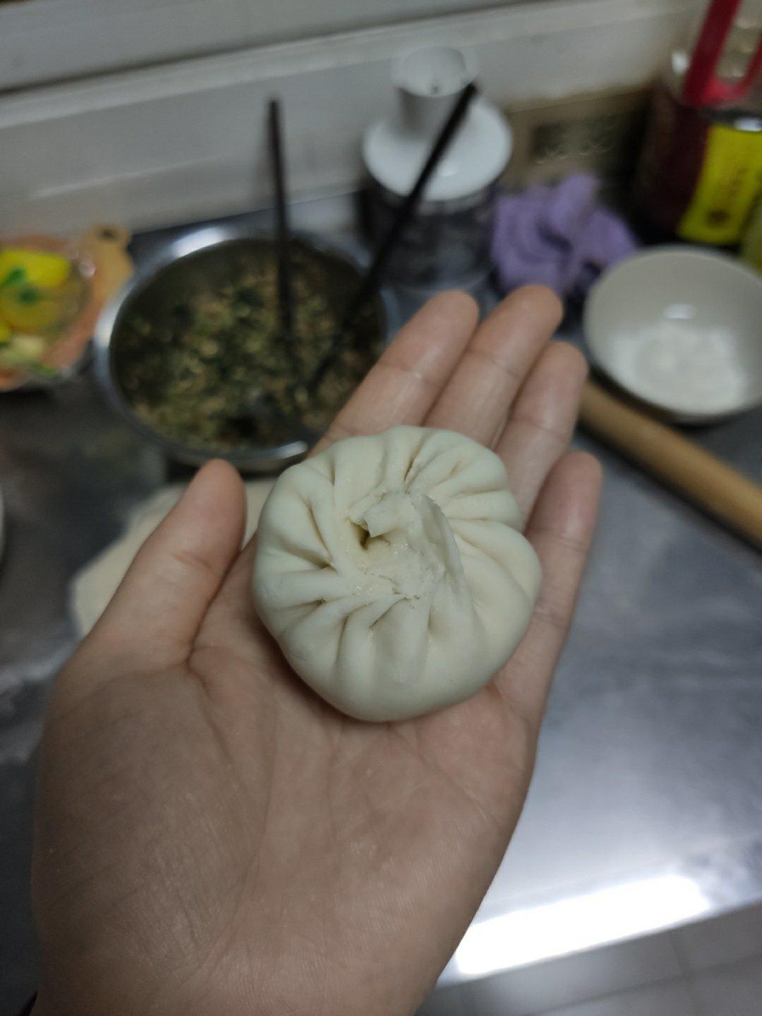 青菜香菇包