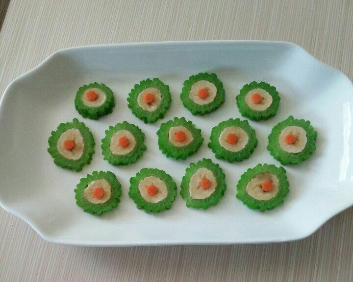 苦瓜酿香蕉