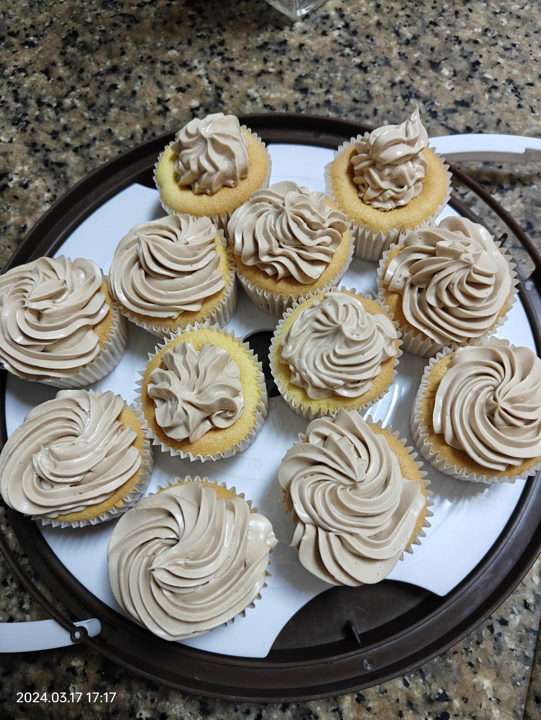 法式咸奶油蛋糕（怀旧老式硬奶油蛋糕）