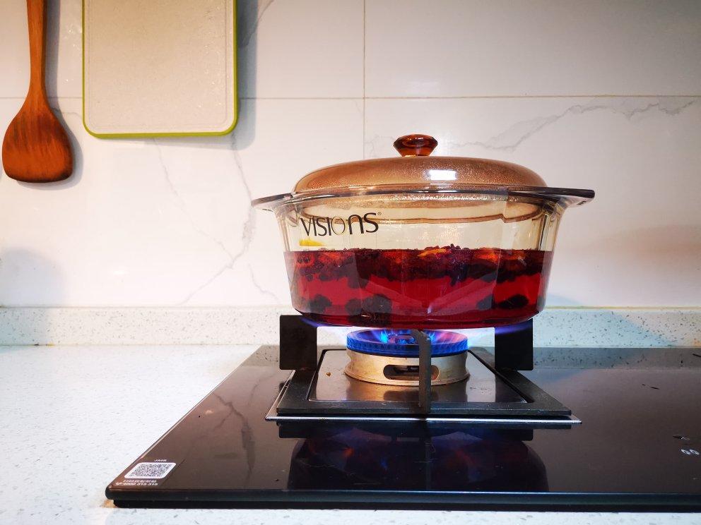 古法熬制酸梅汤（此方几乎无中药味孩子非常喜欢喝）