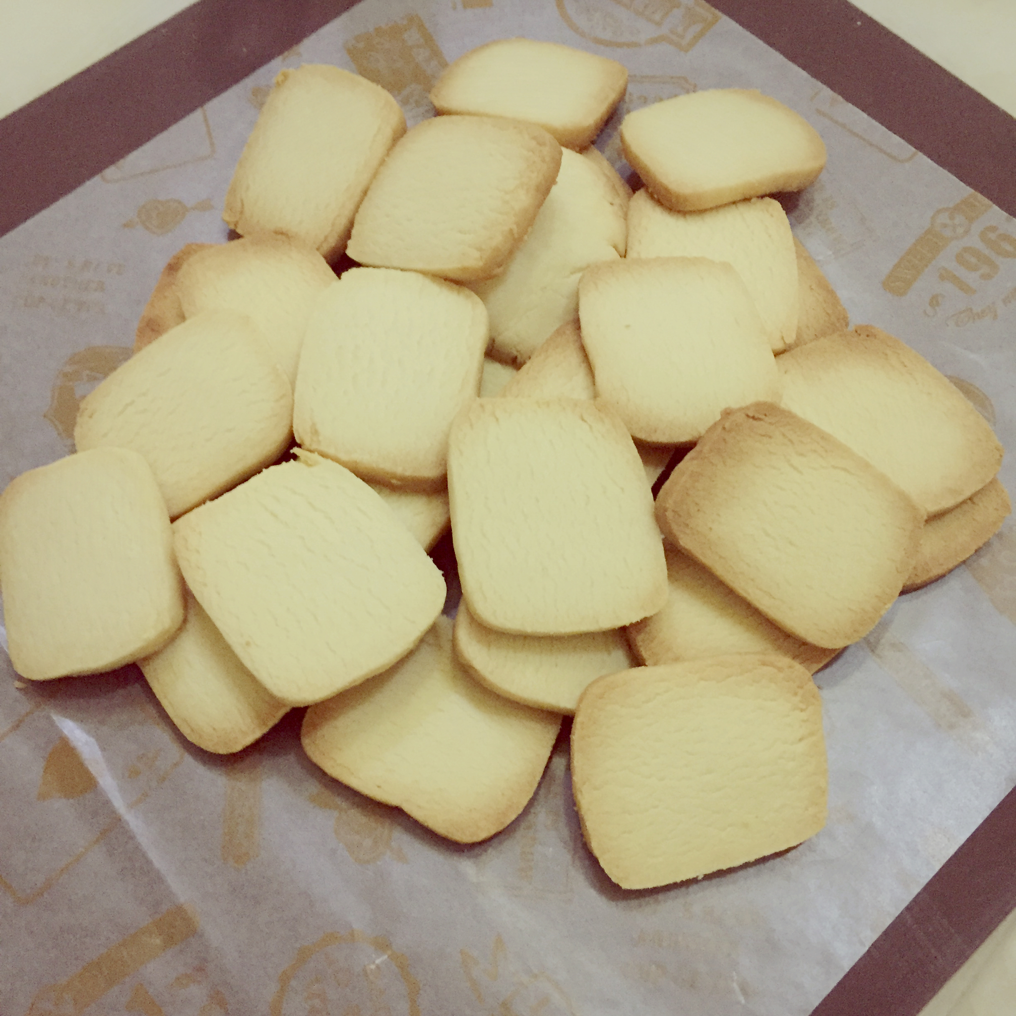 【炼乳脆饼•硬】非常简单的硬饼干