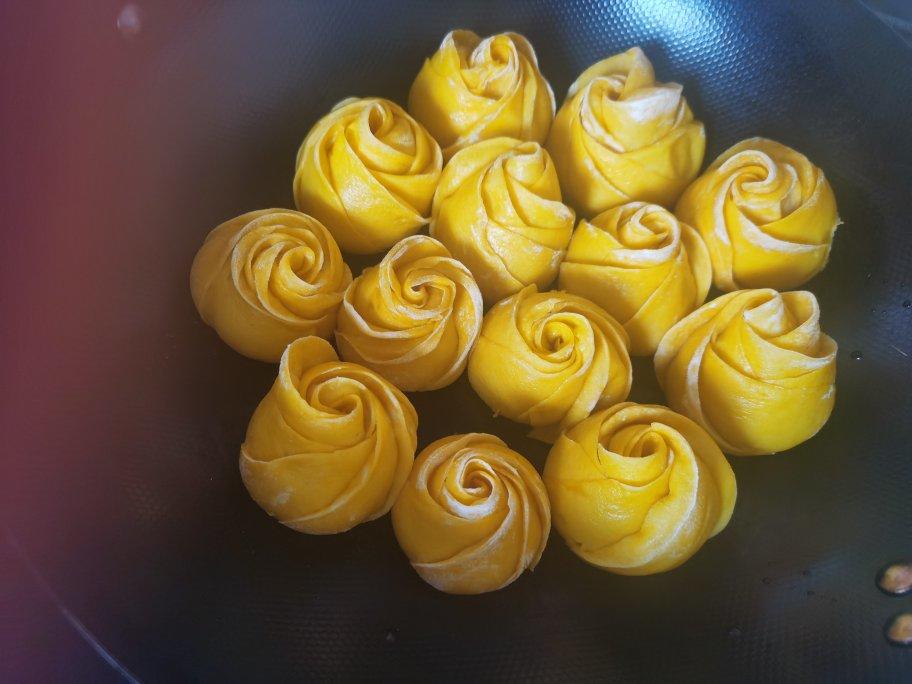 南瓜玫瑰花馒头