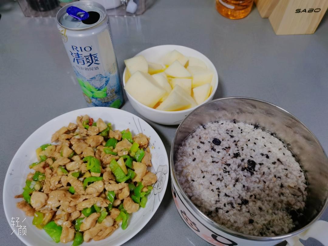 青椒炒鸡腿肉（大厨级别）