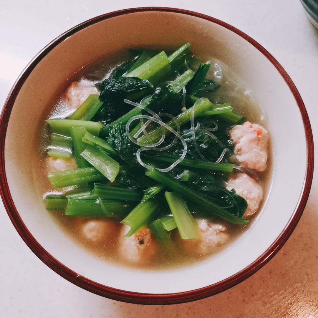 小白菜猪肉丸子汤