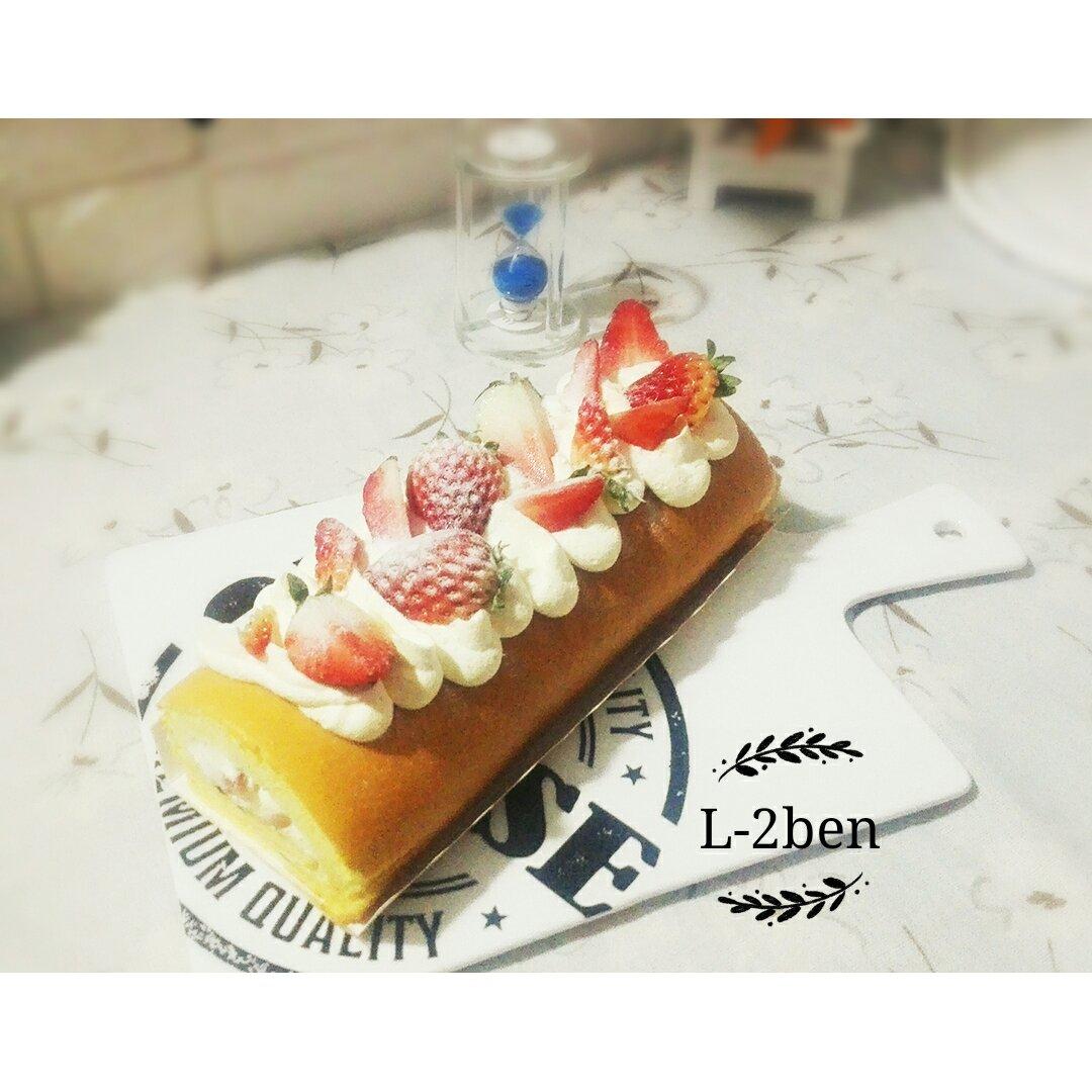 草莓奶油卷/O卷/小山卷