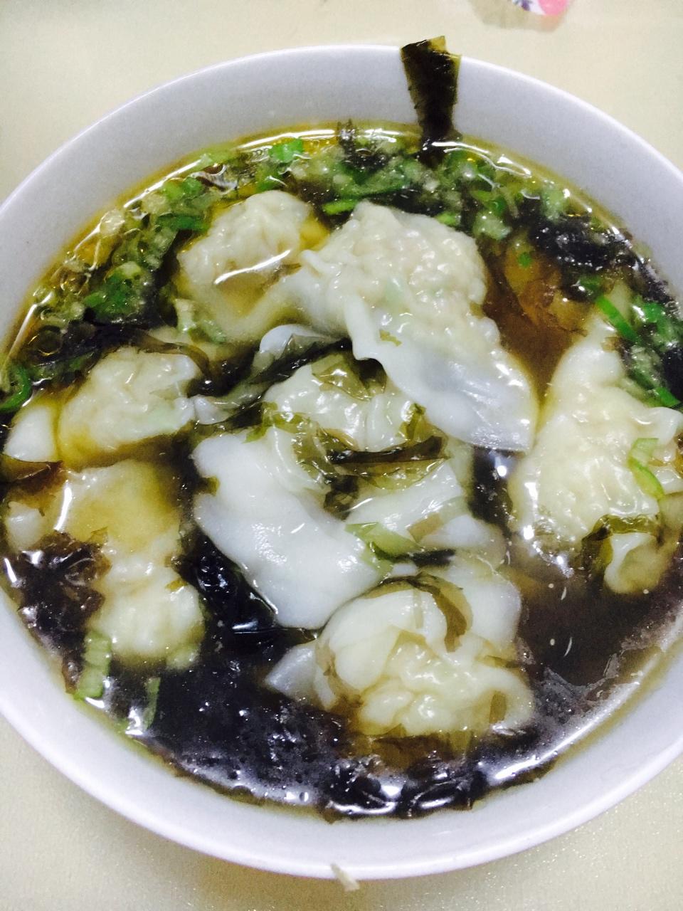 元宝馄饨的包法
