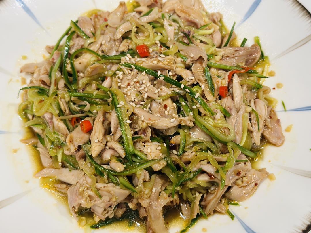 今日菜谱：凉拌鸡丝