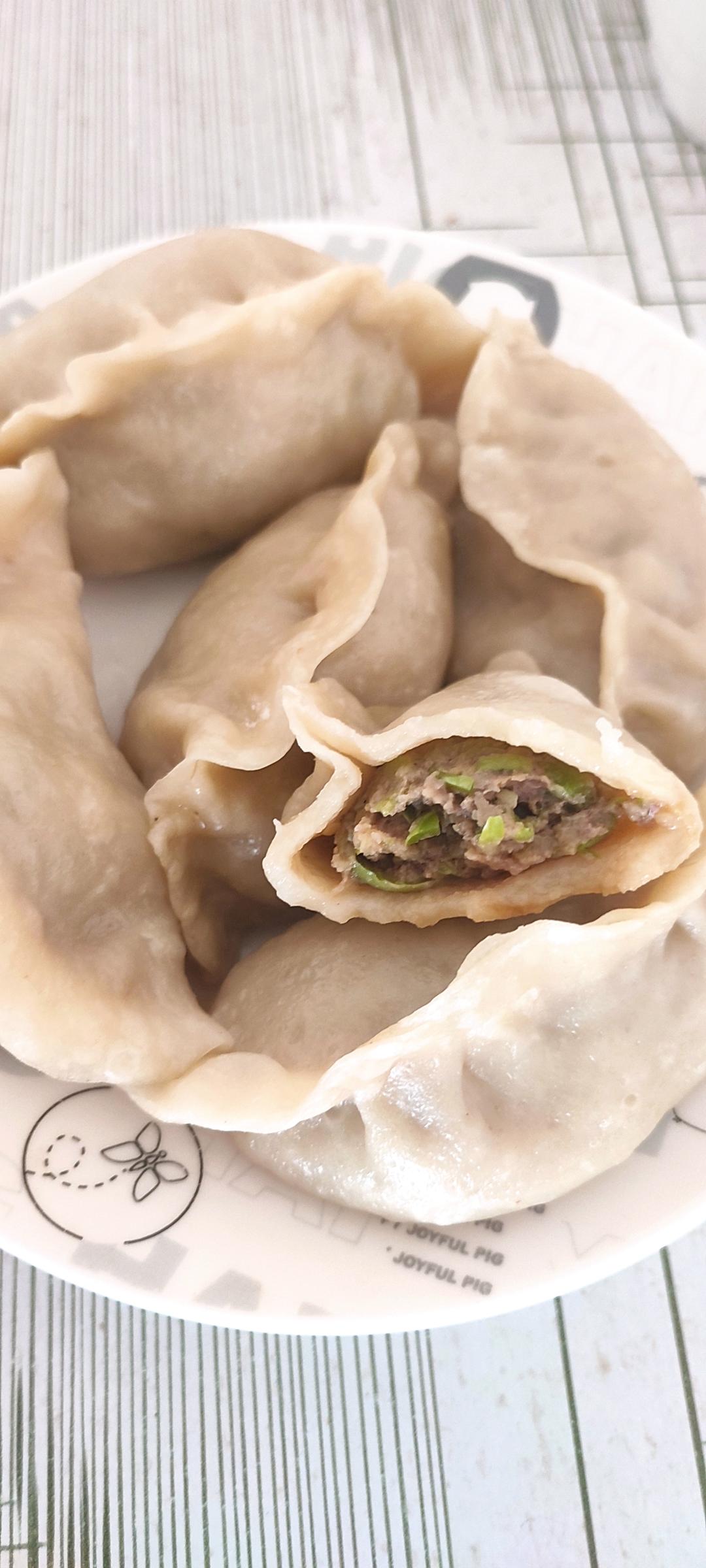 羊肉西葫馅蒸饺