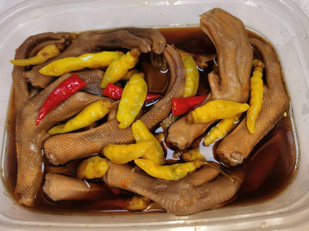 泡椒鸡爪鸭爪