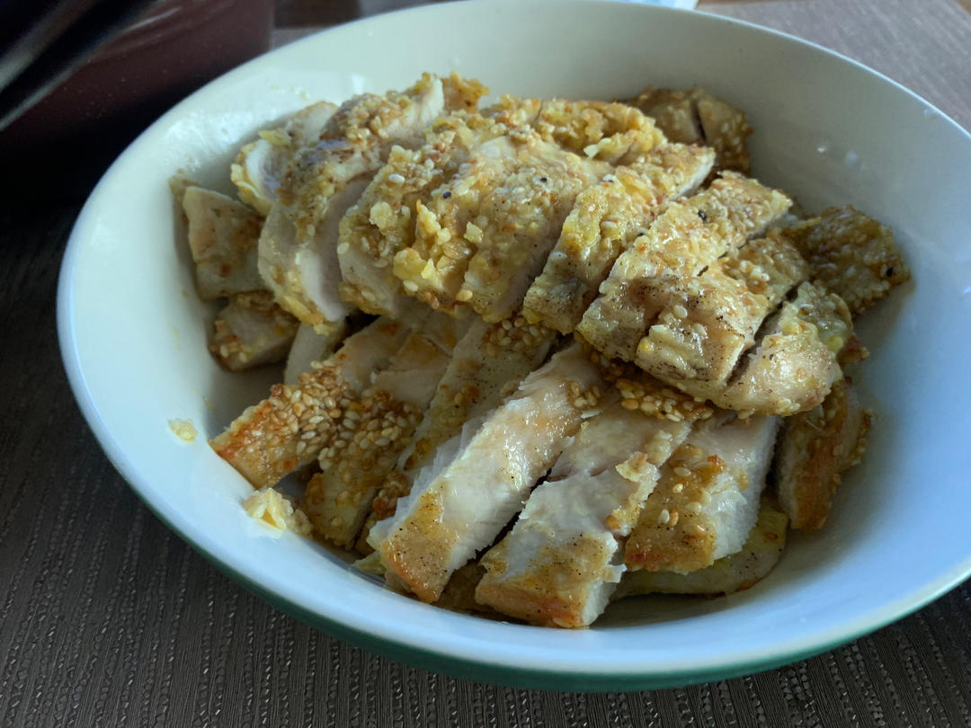 芝麻煎鸡胸