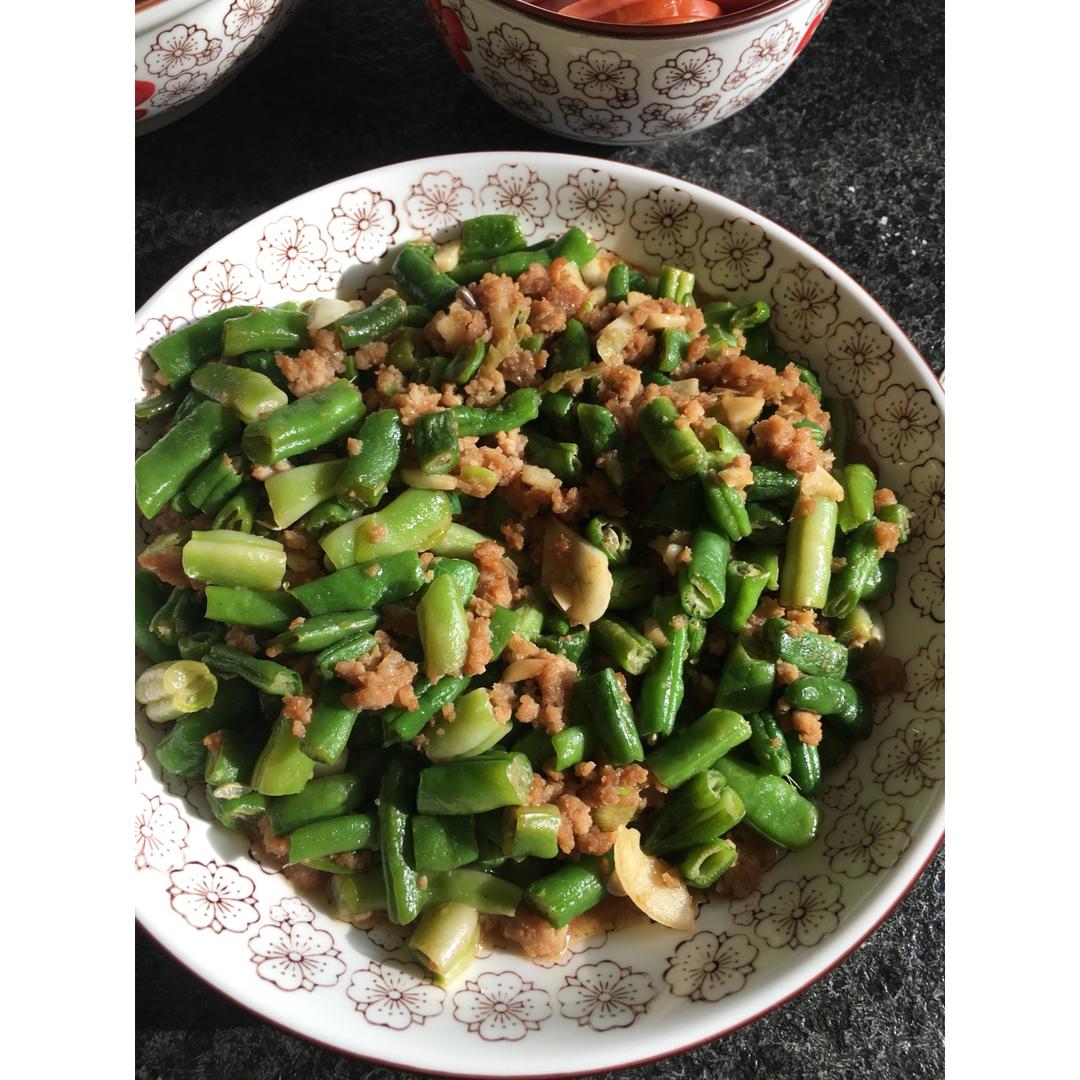 肉沫豆角下饭菜