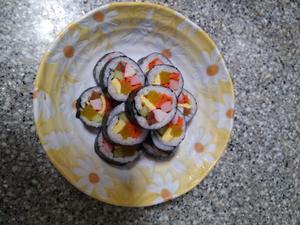 传统韩式紫菜包饭的做法 步骤9