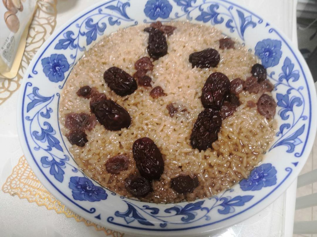 红糖糯米饭（不放猪油的八宝饭）