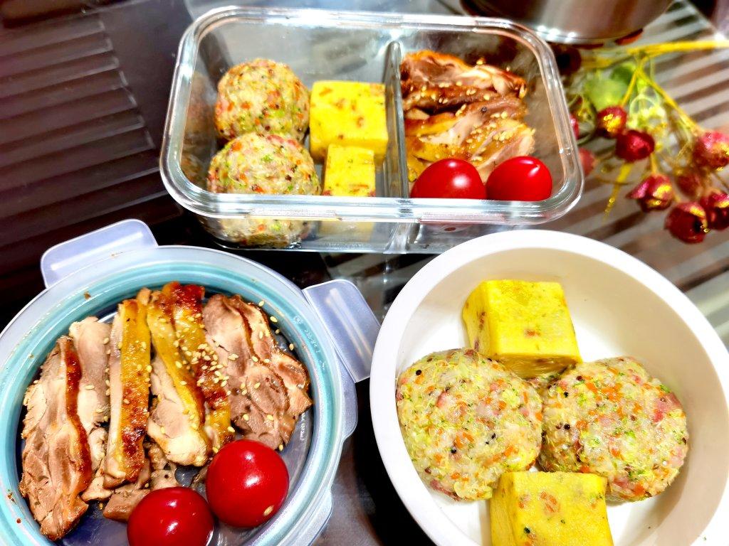 三色藜麦蔬菜饭团