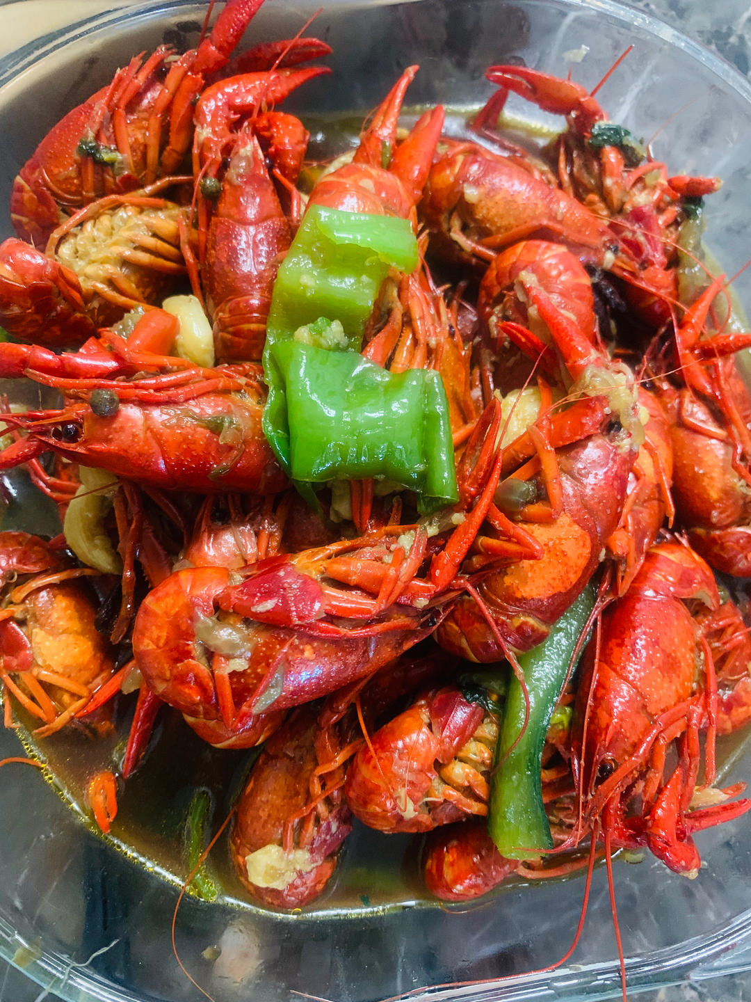 不放火锅底料的麻辣十三香小龙虾（附洗虾去虾线剥虾视频）