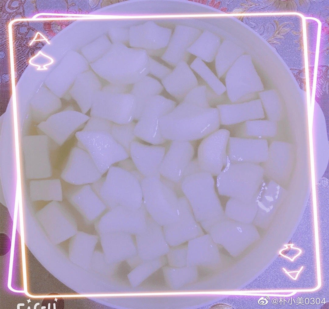 韩式炸鸡店腌萝卜