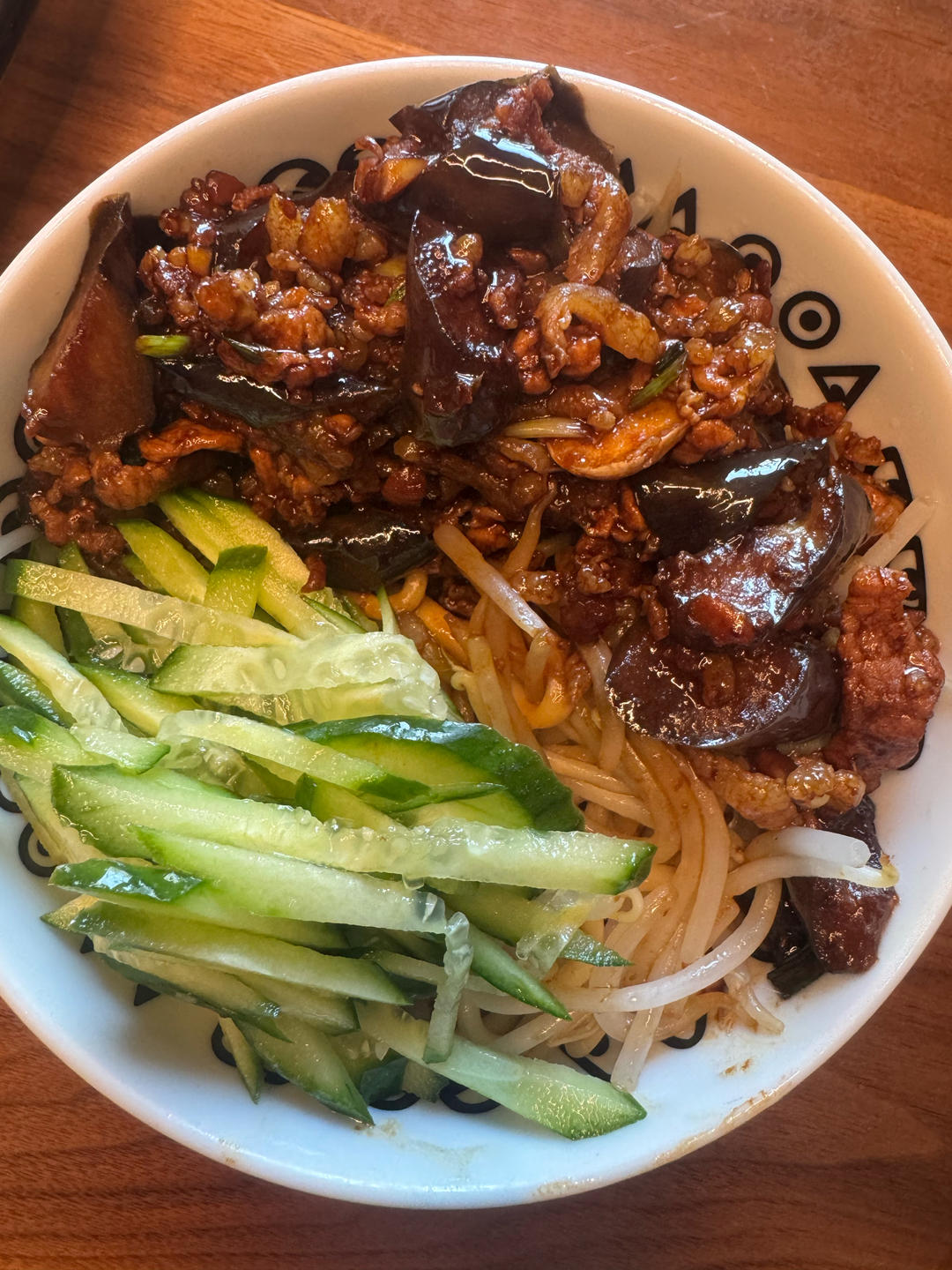 家常面~超简单又好吃的炸酱面🍜肉酱拌面