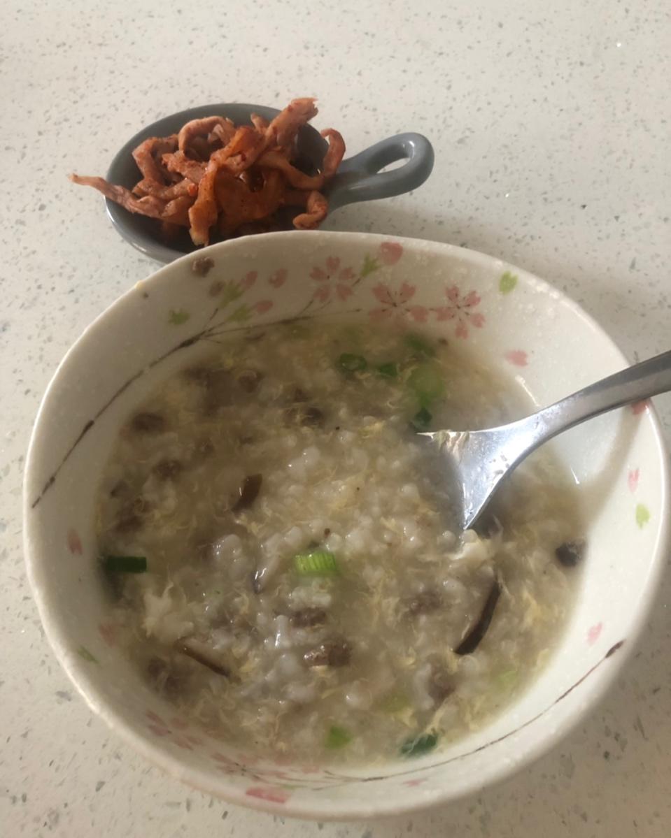 牛肉蛋花粥