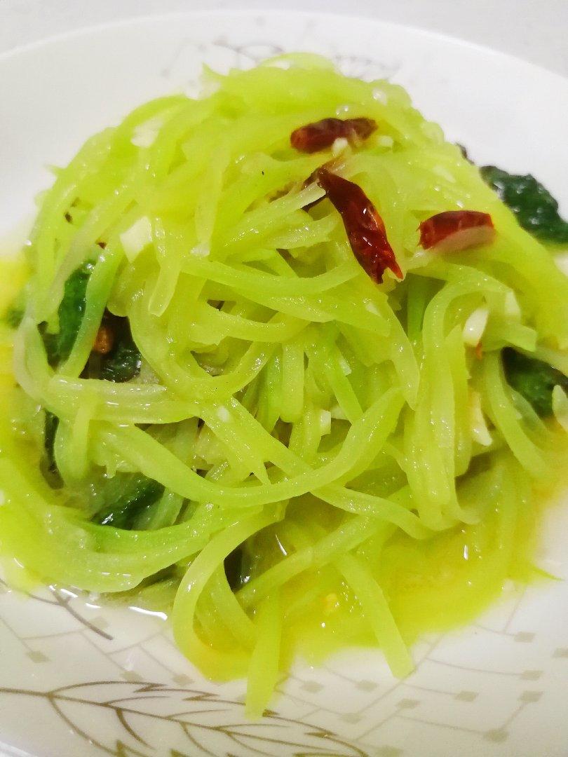 莴苣丝炒腊肠