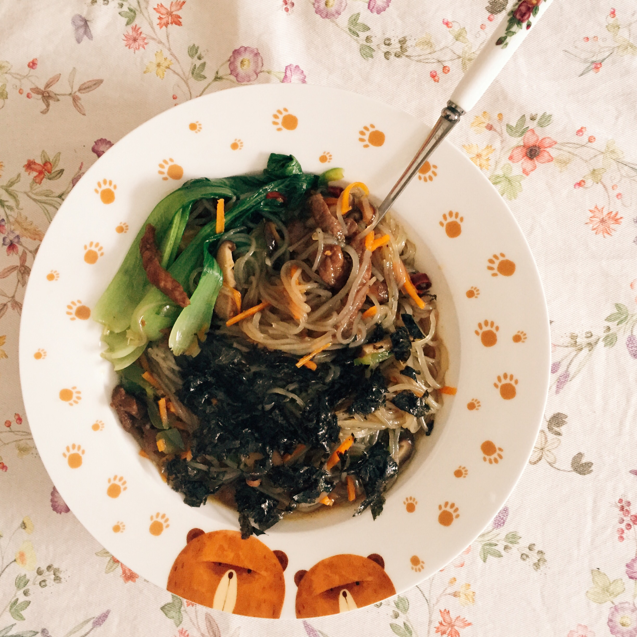 快手红薯粉丝炒杂菜——韩式拌饭的另一种topping