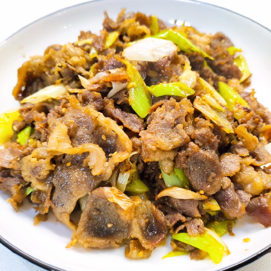 炒了20多年的葱爆羊肉