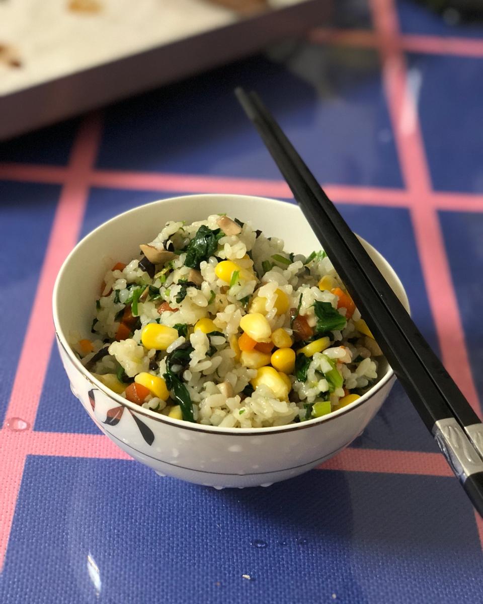儿童餐—五彩时蔬炒饭（解决孩子不吃蔬菜）