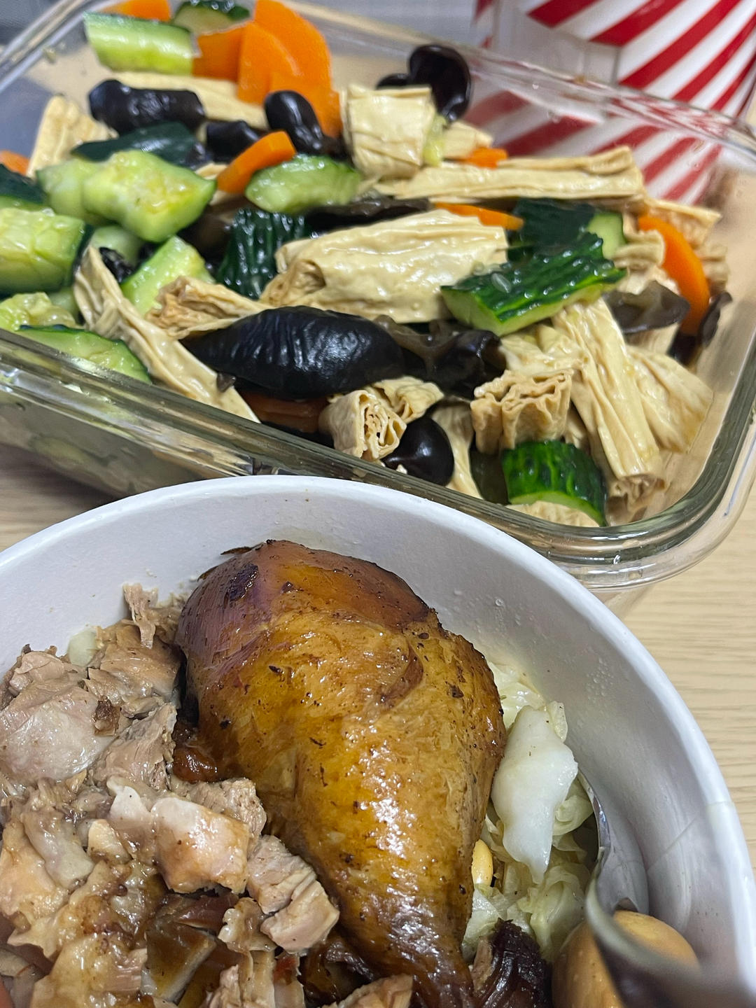 开胃菜：凉拌腐竹(附上灵魂拌汁)