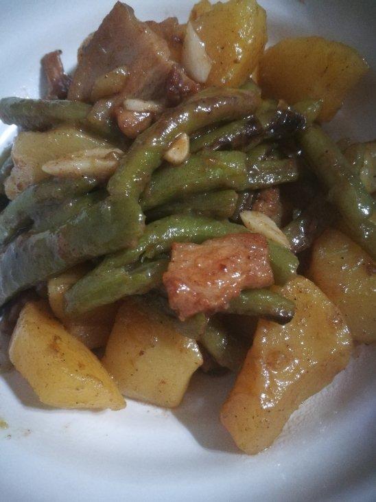 土豆炖豆角