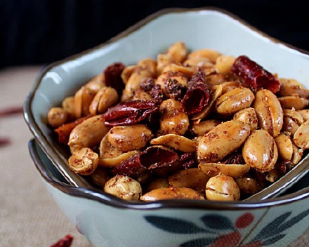 酒鬼花生的做法