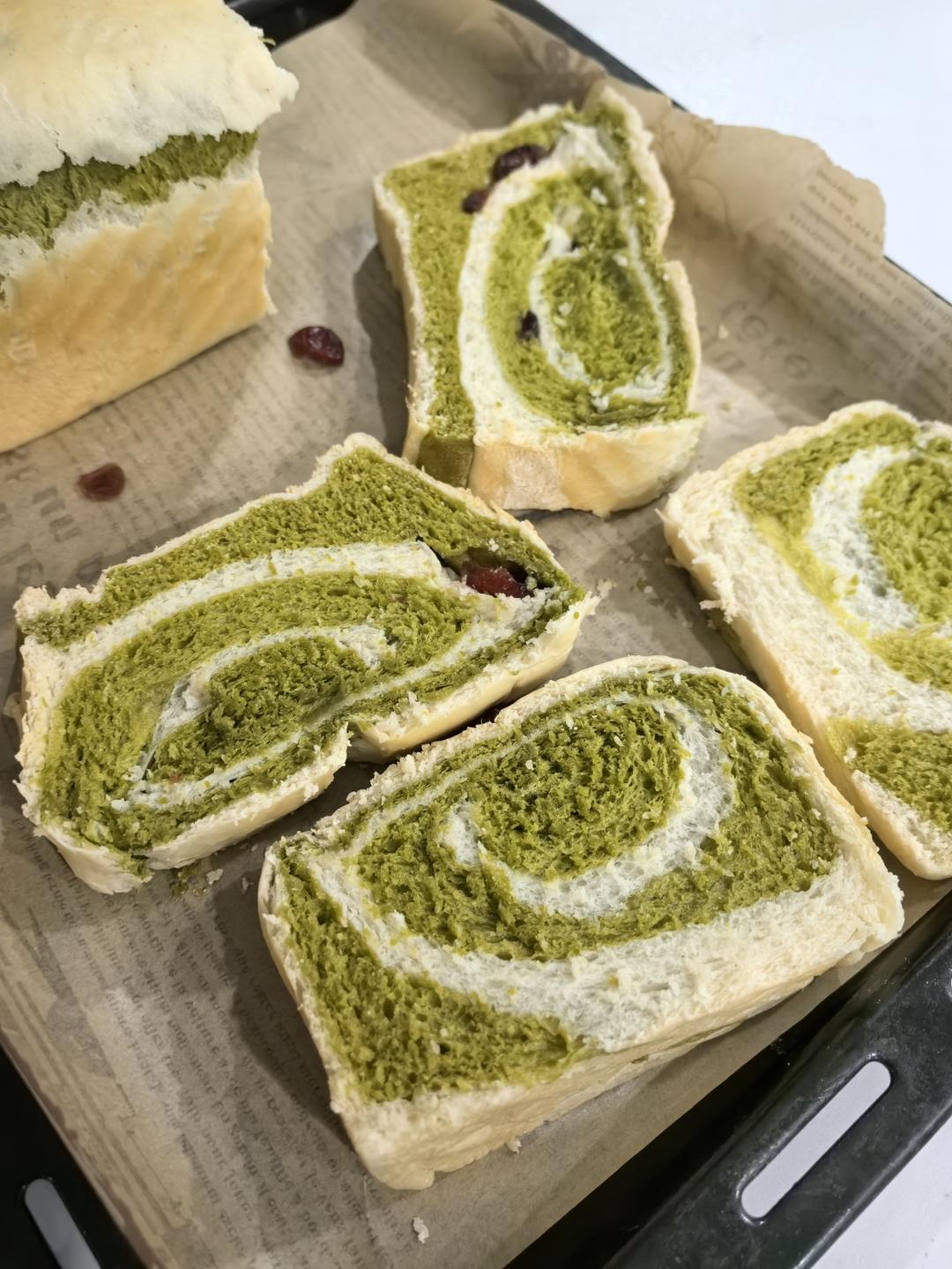 抹茶双色吐司