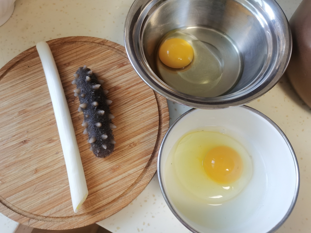 海参鸡蛋羹的做法 步骤1