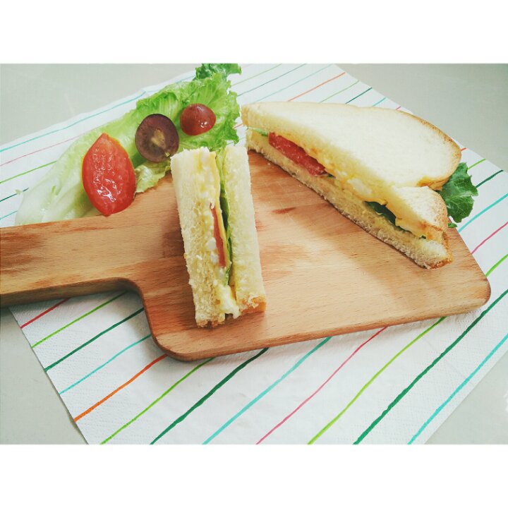 火腿芝士三明治