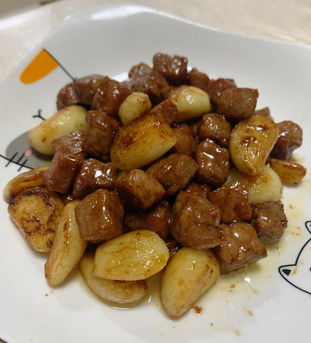 好吃到舔盘的蒜香黑椒牛肉粒