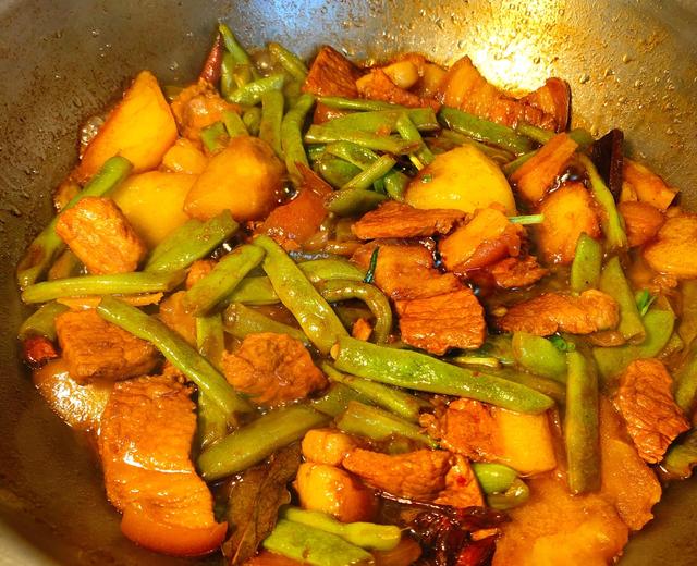 四季豆 土豆炖红烧肉的做法