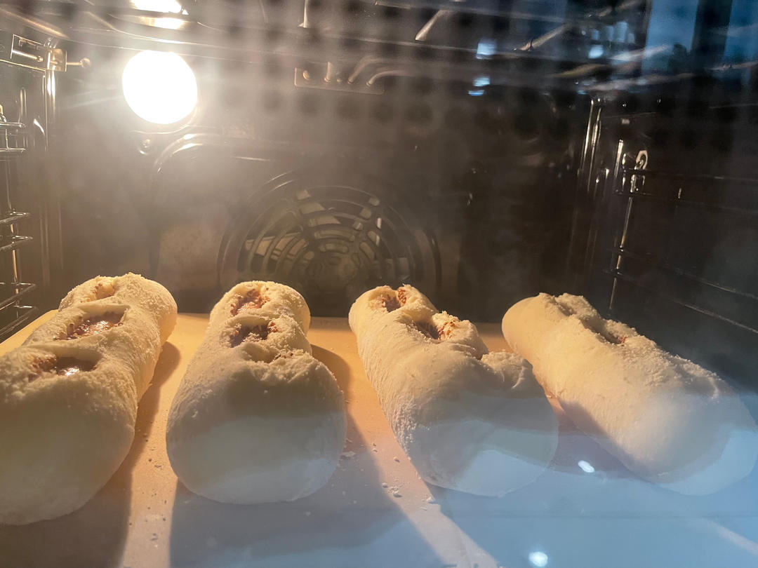 法式芥末籽脆肠包