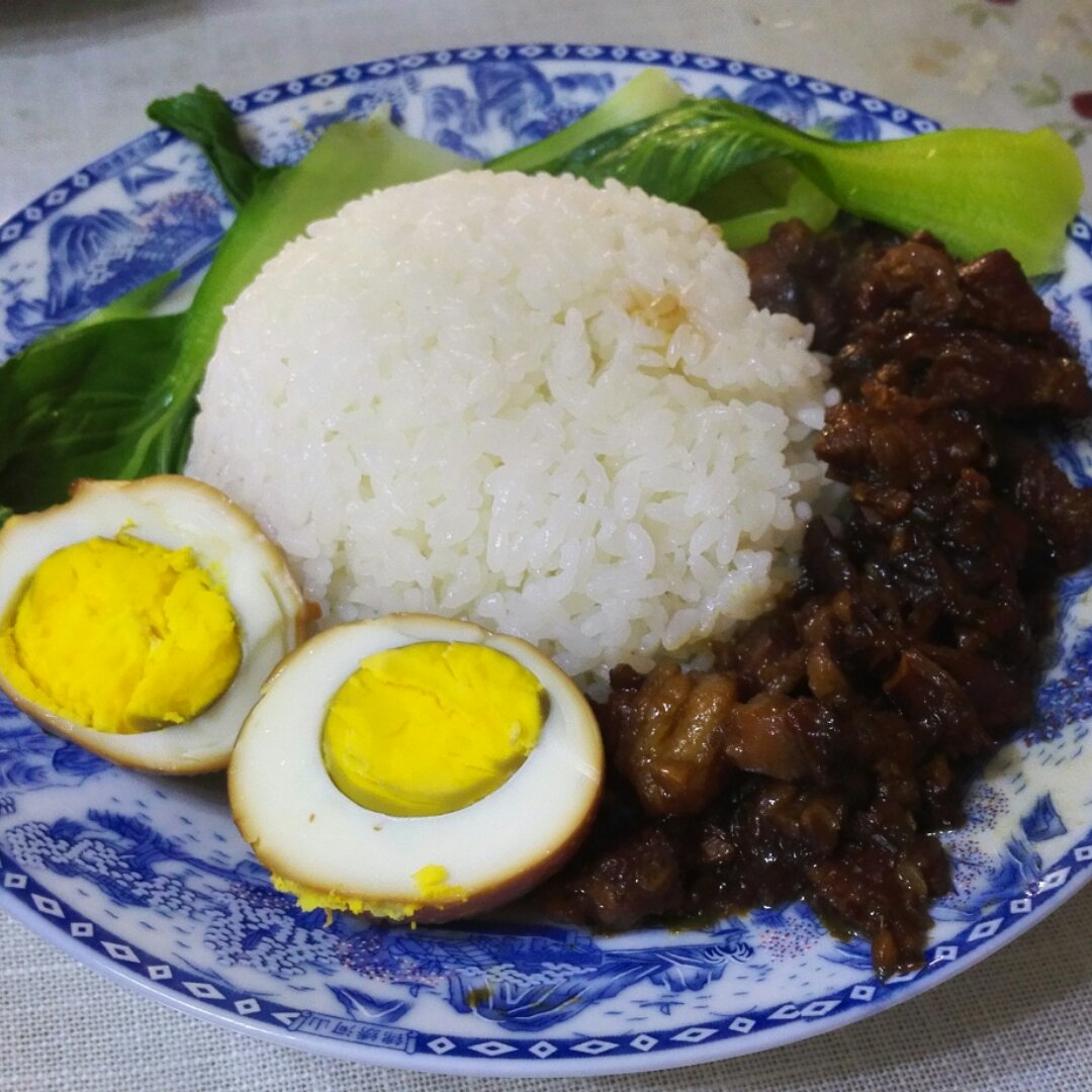 台式卤肉饭