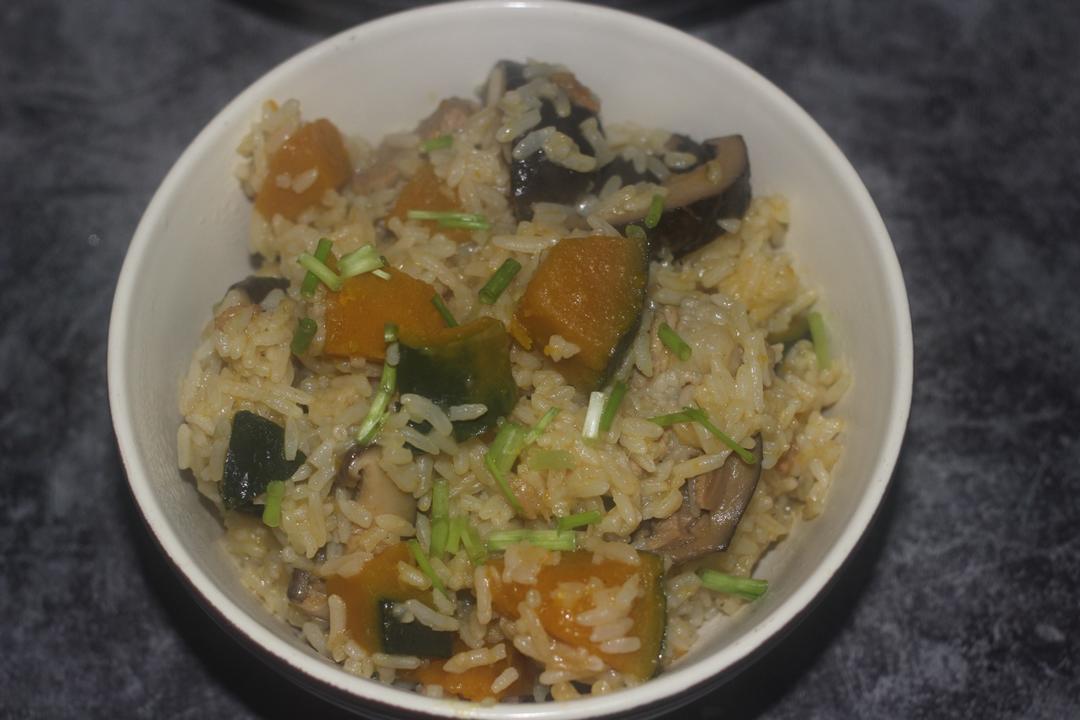 美味到不行的南瓜饭