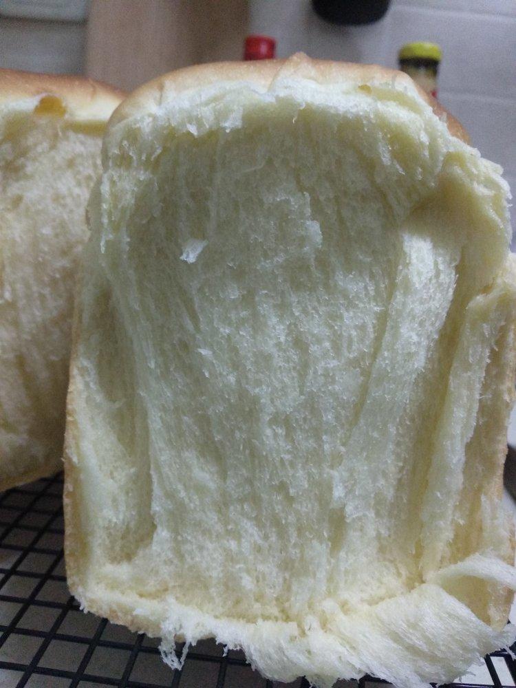 超软拉丝的北海道牛奶吐司（含视频）