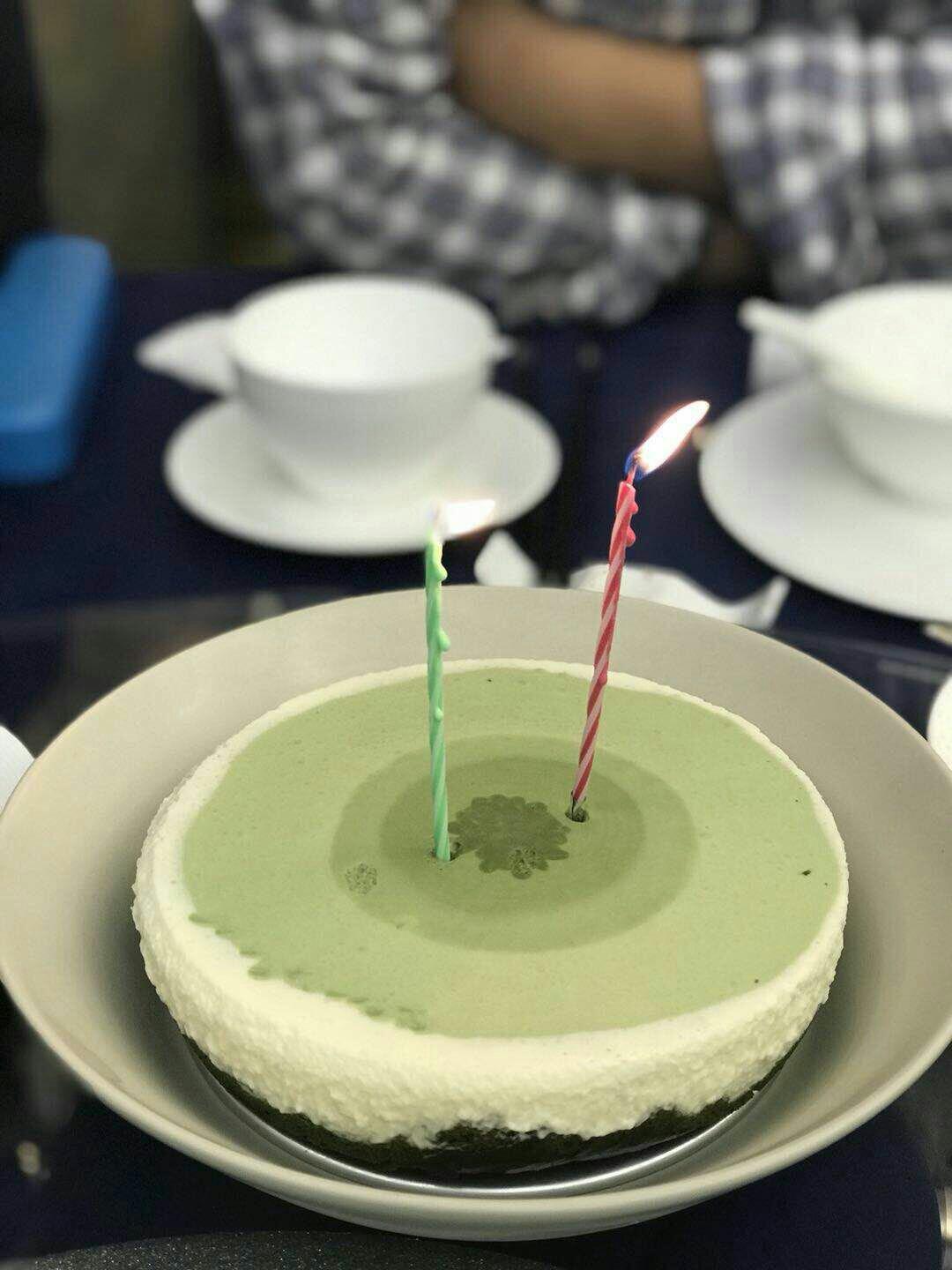 渐变抹茶慕斯蛋糕：我Amanda带着既美又作的抹茶甜点又来了！【曼食慢语】