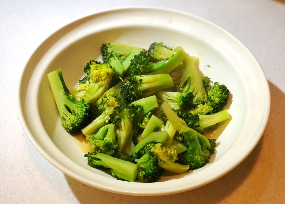蔬菜这样焖，比水煮更健康！比油炒还好吃！