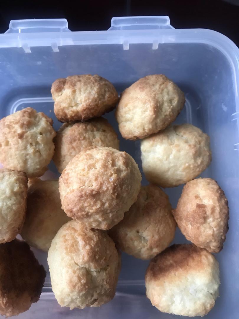 史上最简单的小甜品奶香椰蓉球