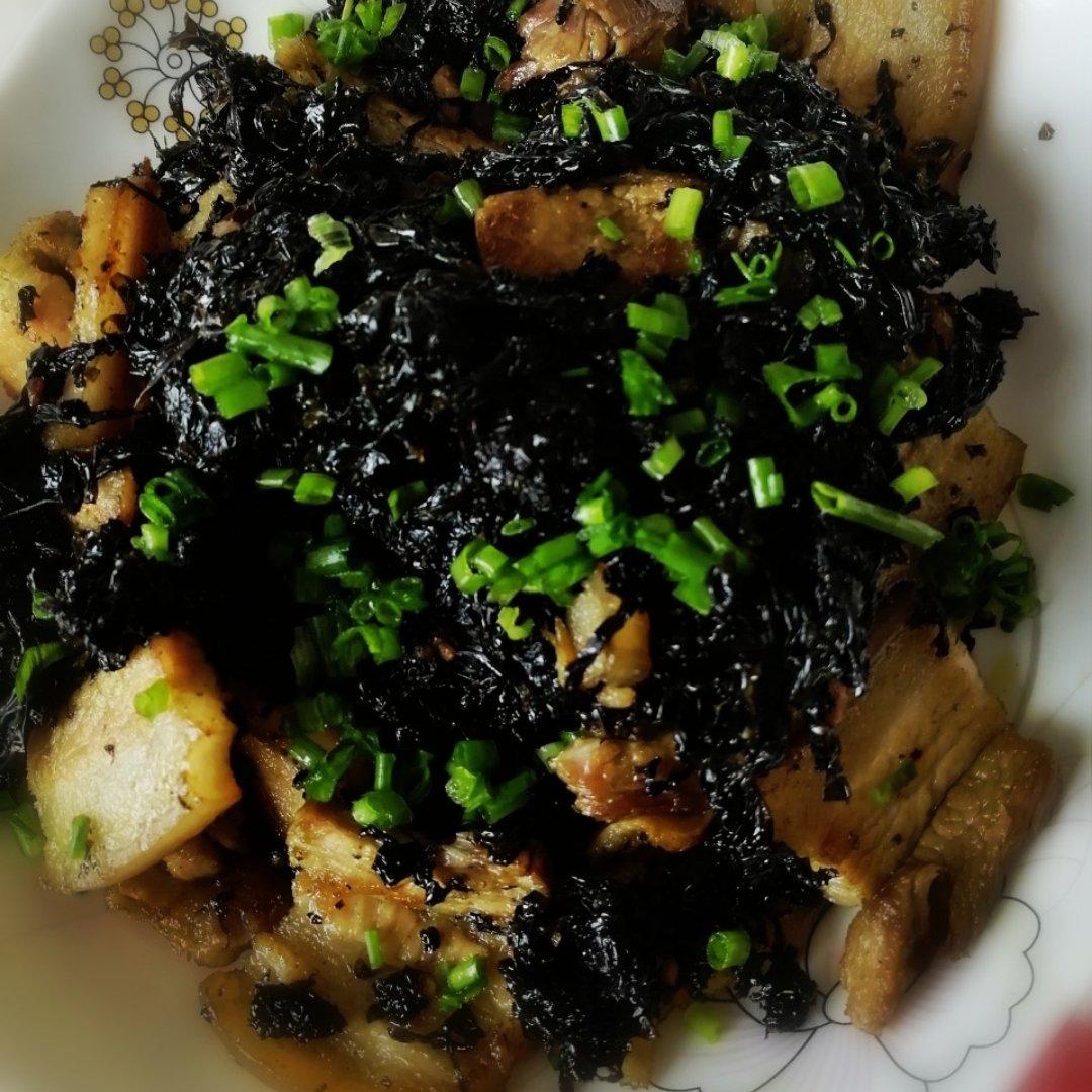 【家乡特色】五花肉炒紫菜