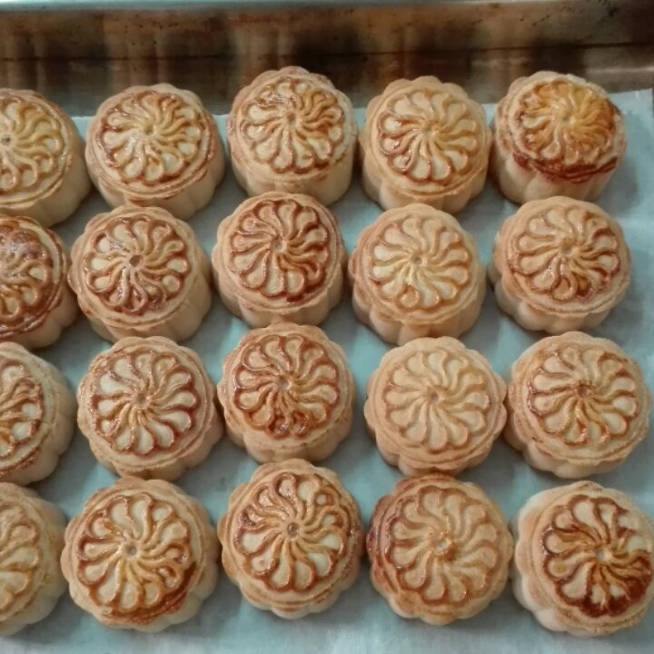 金沙奶黄月饼