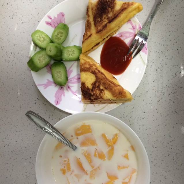 十分钟快手早餐【港式火腿西多士】