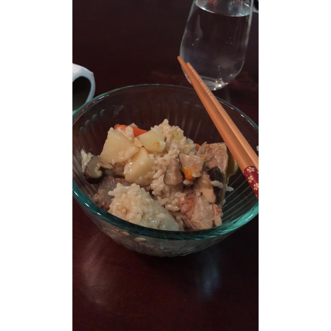 电饭锅版排骨焖饭